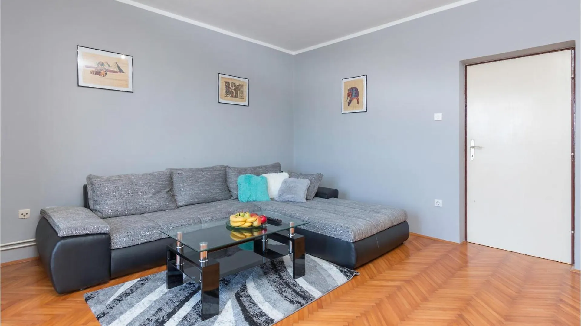 Cozy Apartment In Pula With Kitchen