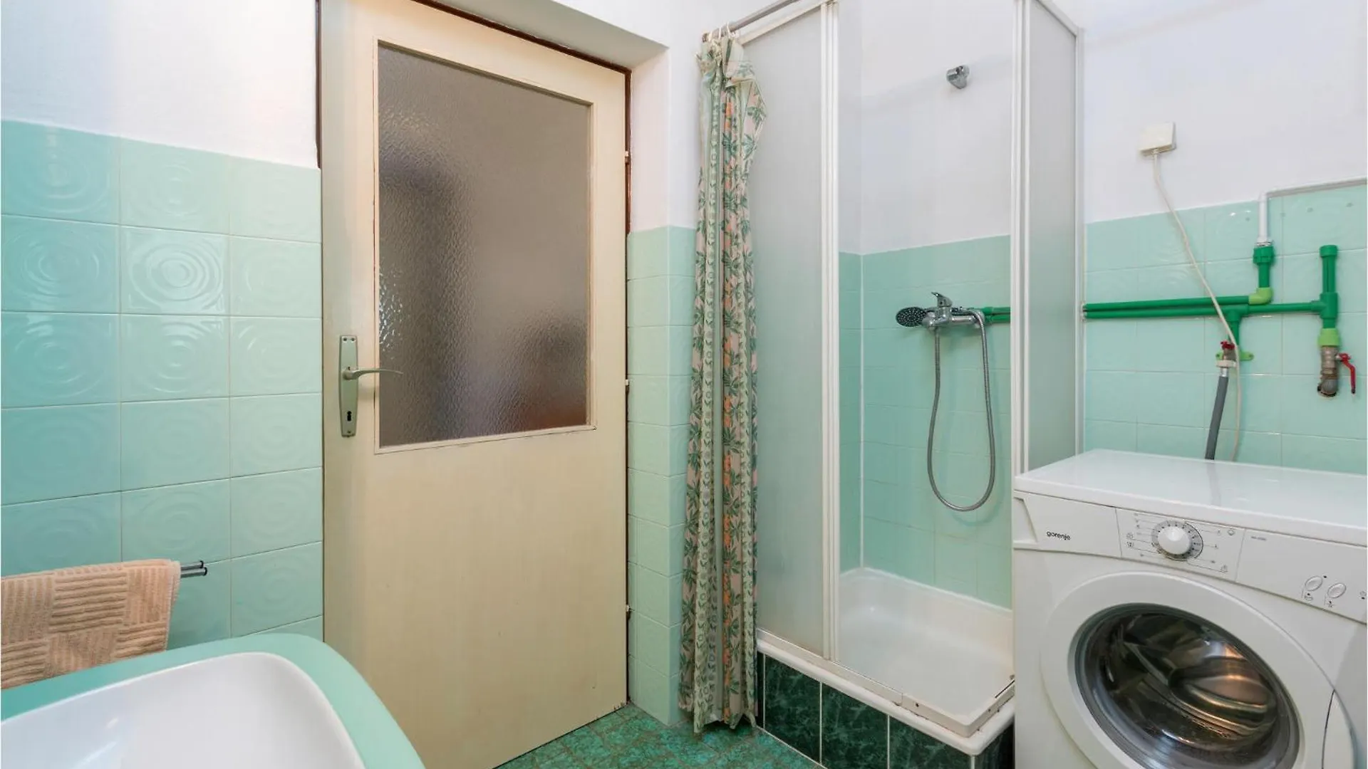 Cozy Apartment In Pula With Kitchen