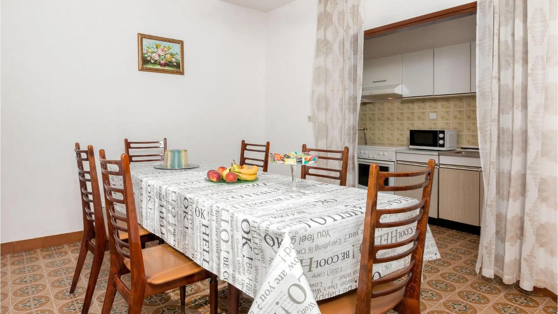 Cozy Apartment In Pula With Kitchen