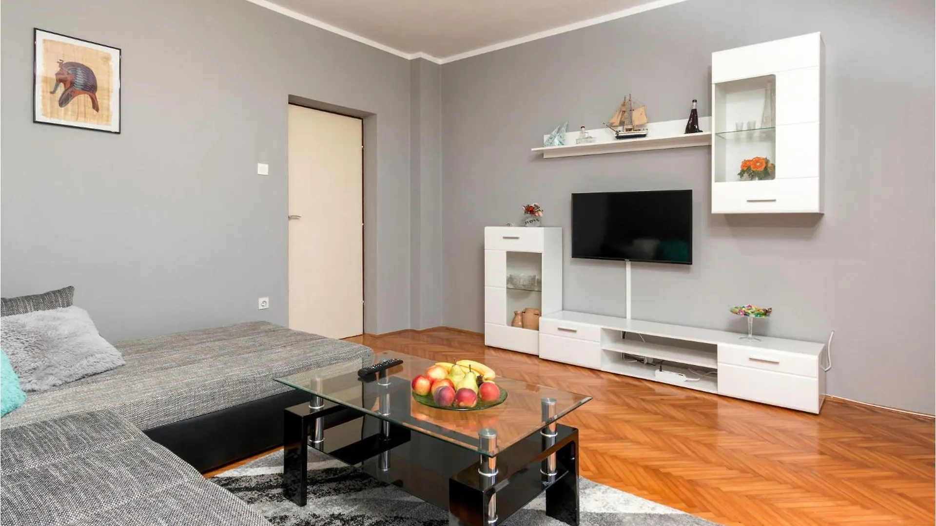 Cozy Apartment In Pula With Kitchen Croatia