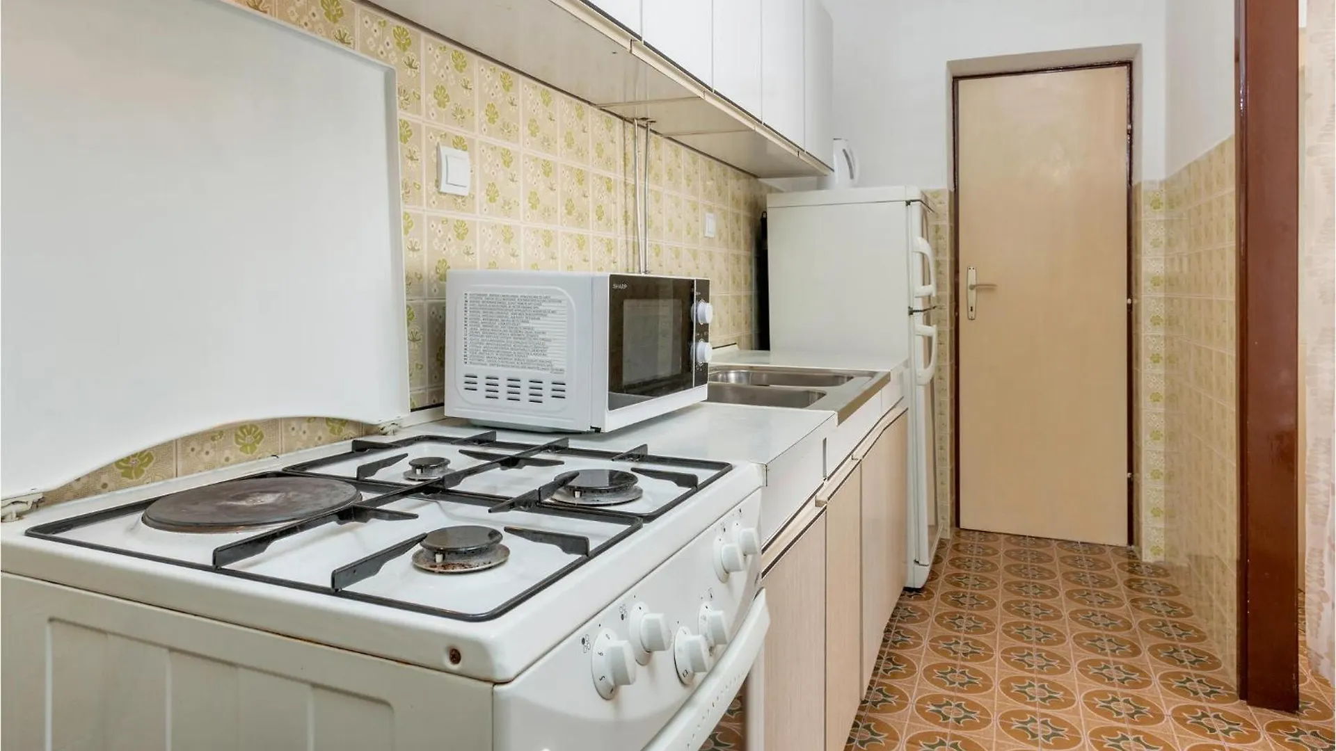 Cozy Apartment In Pula With Kitchen Croatia